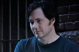 Murray Yates's Instagram, Twitter & Facebook