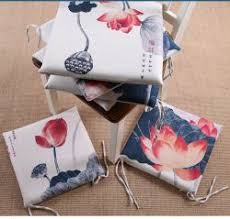 Fits many dining armchairs, captain's chairs, larger dining side chairs, and some rocking chairs. China Dining Room Chair Cushion Dining Room Chair Cushion Manufacturers Suppliers Price Made In China Com