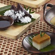Ketan Srikaya Kue Lupis Indonesian Desserts Food Indonesian Food