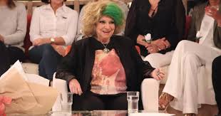 Maria josé valério, nasceu a 3 de maio de 1933, na amadora, e ficou conhecida por dar voz a alguns êxitos como: Maria Jose Valerio Morre Aos 87 Anos