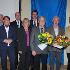 Von 2011 bis 2015 wurde sie samstäglich von 16 bis 21 uhr ausgestrahlt. Wechsel Bei Raiffeisenbank Volkmarsen Frankenberg Waldeck