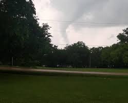 Kxan viewers ethan deangelis and mark kendrick captured stunning shots of lightning from around central texas. Severe Storm Watch In Dallas Fort Worth After Tornado Warnings Fort Worth Star Telegram