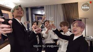 Sugalilmeow39 160.430 views3 months ago. Eng Sub Bangtan Bomb What Happened During The V Live Bts ë°©íƒ„ì†Œë…„ë‹¨ Bangtan Bomb Bts Bangtan
