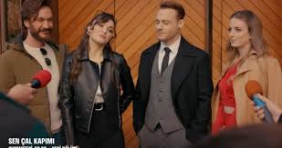 تحميل و مشاهدة الحلقة الثالثة عشر 13 من مسلسل الدراما والرومانسية التركي (sen çal kapimi) انت اطرق بابي مترجم كامل بجودة عالية hdtv مشاهدة مباشرة اون لاين القصة : Llwwkxb1 Ruo8m