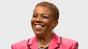 Career Advice From Eva Thorne, International Advisor