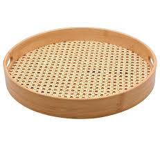 A palhinha indiana é originária da índia mas também é conhecida como palhinha de viena. Bandeja Redonda Em Bambu Com Palha Indiana