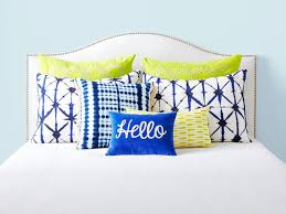 Check out these decorating ideas from designers who share their tips different patterns and textures, and an asymmetrical arrangement, keep the eye moving. 6 Bedroom Pillow Arranging Tricks To Try Hgtv