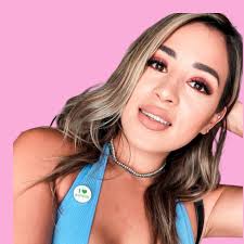 Crystal Villegas updated her cover photo.