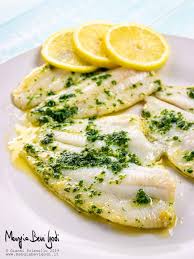 Seguendo i nostri consigli avrete la certezza di portare in tavola dei piatti dal gusto irresistibile che conquisteranno di sicuro i vostri ospiti! Platessa In Padella Strepitosa Mangia Bevi Godi Blog Di Cucina E Ricette