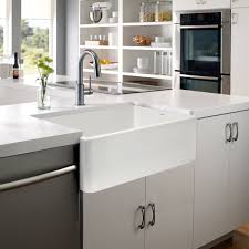 Arched edge curved apron front farmhouse sink. 13 Best Farmhouse Sinks Of 2021 Reviews Buyer S Guide