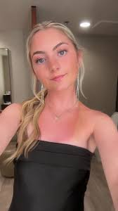 dont look at my tan lines