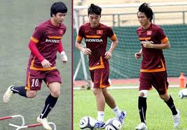 4.1 lương xuân trường nói tiếng anh như gió. Cong PhÆ°á»£ng Tuáº¥n Anh Xuan TrÆ°á»ng Sáº½ Ä'a Giáº£i Aff Cup