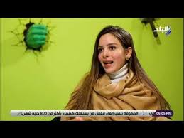 ولدت جميلة في مصر ، ترعرعت في كنف عائلة فنية، فوالدها هو المخرج السينمائي عادل عوض ووالدتها هي لممثلة اللبنانية راندا عوض وهي حفيدة الممثل محمد عوض. Ø­ÙÙŠØ¯Ø© Ù…Ø­Ù…Ø¯ Ø¹ÙˆØ¶ Ø§Ø¹ØªØ¯Øª Ø¹Ù„Ù‰ Ø§Ù„ÙÙ† Ù…Ù†Ø° Ø§Ù„ØµØºØ± ÙˆØ£ÙˆÙ„ Ù…Ø´Ù‡Ø¯ ÙƒØ§Ù† Ø¹Ù†Ø¯ÙŠ 7 Ø³Ù†ÙŠÙ† ÙÙŠØ¯ÙŠÙˆ Ù‚Ù†Ø§Ø© ØµØ¯Ù‰ Ø§Ù„Ø¨Ù„Ø¯