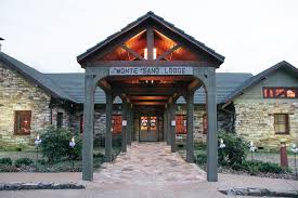 Pin By Cathy Bellknap On Monte Sano Lodge Huntsville Al Huntsville Lodge Lodge Wedding