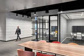 A Peek Inside Mcdonald S New Chicago Headquarters With Images Interior Architect