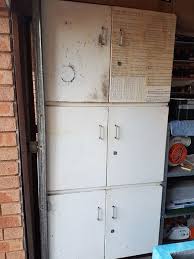 updating old steel kitchen cupoards