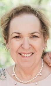 Joanne Hooper's Instagram, Twitter & Facebook