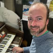 Staff — Different Dynamics