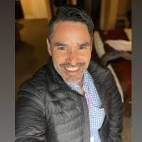 Luis Iniguez's Instagram, Twitter & Facebook