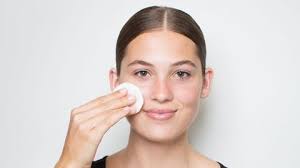 Weather you choose a liquid foundation or a powder form, make sure that you always matches it simply wash you face with some good face cleaner and apply moisturiser thereafter. How To Apply Foundation Foundation And Concealer Tutorial 2020