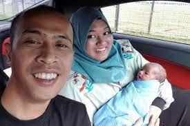 Surprise birthday achey kintangkintung selepas. Sambut Raya Bertiga Achey Ambil Anak Angkat Hiburan Mstar