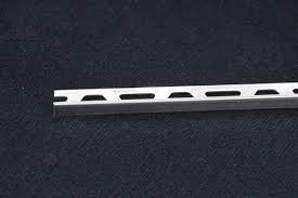 An ihren unbehandelten oberflächen sind leichte. Schluter Schiene E E100 Schiene E Franke Raumwert