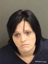 Dez Combs's Instagram, Twitter & Facebook