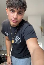 Enjoying the Sunshine with Stylish Grey Sweatpants