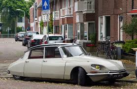 This 1967 citroën ds19 prestige is one of a limited number built in partnership with french coachbuilder henri chapron. 1967 Citroen Ds19 Citroen Ds Citroen Car Futuristic Cars