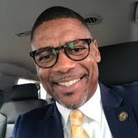 George Frank's Instagram, Twitter & Facebook