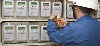 Con este aparato de medida, los usuarios que se benefician del pvpc pasan a tener 24 precios diarios de luz, por 24 horas que tiene el día. 6 Claves Para Entender Los Contadores Digitales Ecoserveis