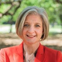 Beth Casper's Instagram, Twitter & Facebook