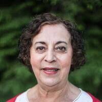 Aida Roy's Instagram, Twitter & Facebook