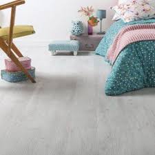 Epingle Sur Parquet