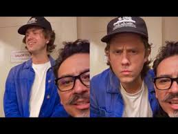 Aaron Tveit, Caissie Levy, Tamika Lawrence perform "Let the Sunshine In"  from HAIR