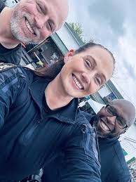 Derby150 is here and we're all smiles (because it's almost over). Who ya  got for the greatest 2 minutes in sports? #LMPD