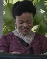 Linda Mattock originally designed this stunning pink gown for the 1978 ITV  mini-series 𝑳𝒊𝒍𝒍𝒊𝒆, where Francesca Annis wore it as Lillie Langtry,  famous mistress to the Prince of Wales (later Edward VII).