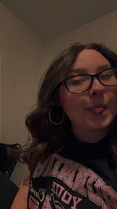 Hello! My name is Yamile, & I am looking for a room to rent in the West  Jordan, West Valley City, Taylorsville, Kearns, SLC, or Midvale area to be  closer to work.