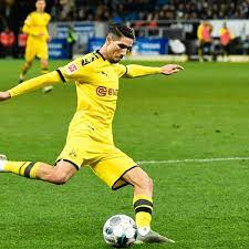 Borussia dortmund, real madrid'den achraf hakimi'yi kadrosuna kattığını açıkladı. Achraf Hakimi Bvb Real Madrid Psg Soll Interesse An Verpflichtung Haben Bvb