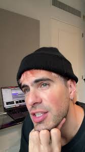 Letra de la canción 'Soltero' de Fer Vazquez: ¡Momento Muy Esperado!