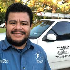 Paredes Pressure Washing & Swimming pools service