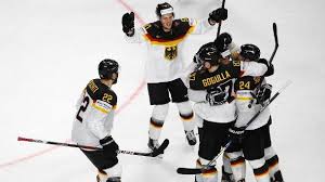 Juni in riga, der hauptstadt lettlands, statt. Das Deb Team Bejubelt Das 2 1 Durch Patrick Hager Quelle Reuters Wolfgang Rattay Eishockey Wm Eishockey Hockey