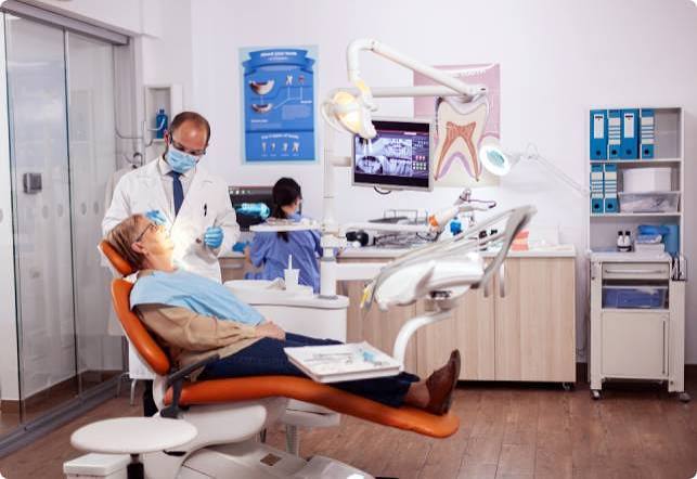 Best Dental Clinic in Chennai (Near Me) | Book Appointment Now!