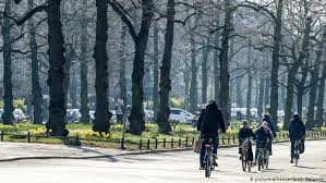 Be it to live up to its reputation of a city that. Coronavirus Pandemic Gives Cyclists More Road In Berlin Germany News And In Depth Reporting From Berlin And Beyond Dw 18 04 2020
