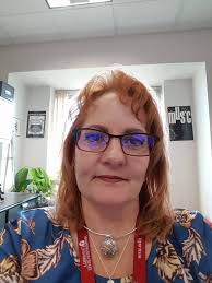 Hunny Hush Foundation review for acne-prone skin