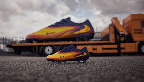 Kara dlanio is she real that girl kneed down and helped me