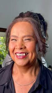 Al fin les traemos los makeups del último servicio a domicilio que hicimos  a las damas de honor de una boda 🤩, Iniciamos esta mini serie con la  preciosa mamá del novio. No sabemos si amamos más el ...