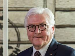 Dezember 2020 / version in deutscher. Bundesprasident Frank Walter Steinmeier In Bremer Klinik An Den Augen Operiert Politik