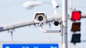 În baza unei legi din 2001, amenzile care sunt trimise prin poștă cu semnătură electronică vor fi automat considerate nule. Ce AmendÄ PrimeÈti Pentru Neplata Rovinietei In FuncÈie De MaÈinÄ De Cate Ori PoÈi Primi SancÈiunea Intr Un An Stiridinlume Ro