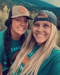 the best night in knox with my girls, sponsored by @koe_wetzel 😍